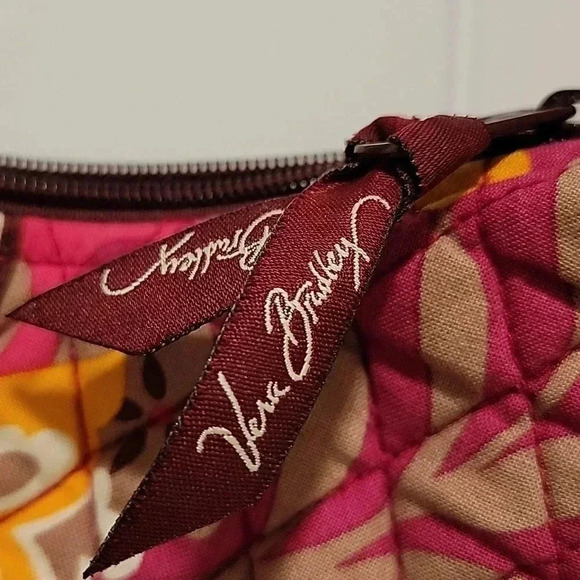 Vera Bradley Carnaby Olivia 2009 Shoulder Bag - Picture 4 of 9